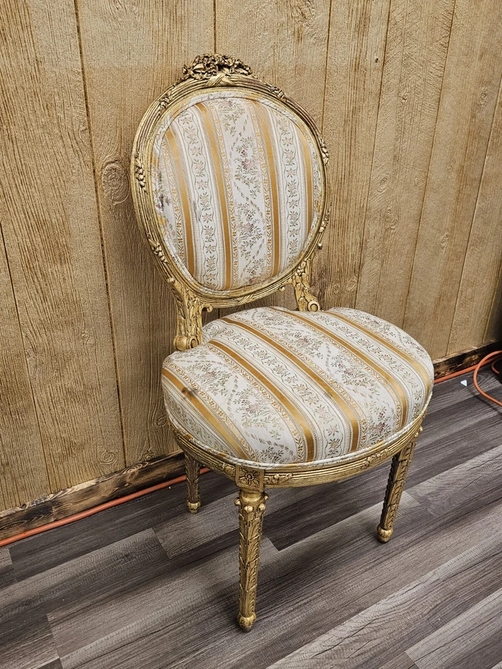 Старинный французский стул для спальни в стиле Людовика XVI очень декоративный - Изображение 2 из 4