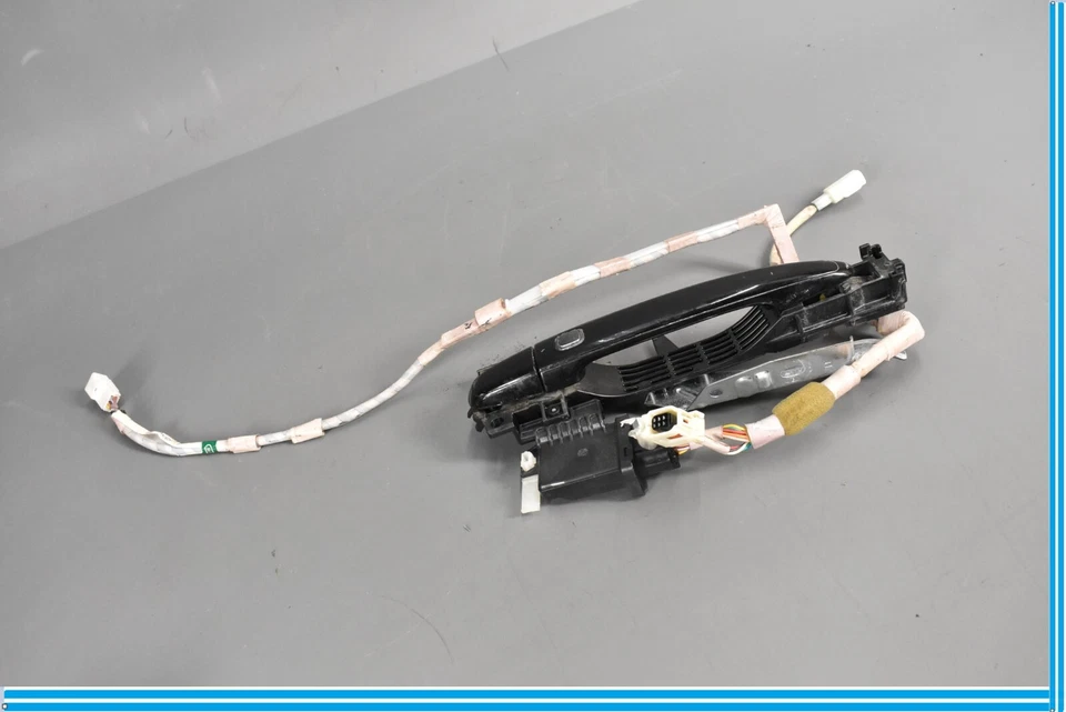 06-11 Manija de cerradura de puerta exterior lado pasajero trasero derecho Lexus GS300 OEM Foto 2 de 4