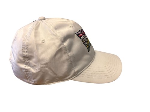 Disneyland Adult Adjustable Baseball Cap With Embroidered Logo White New w/Tag - Picture 4 of 11