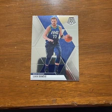 2019-20 Panini Mosaic Luka Doncic RC # 44 Dallas Mavericks