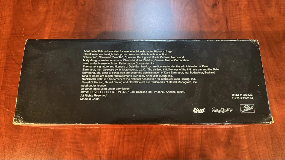 Dale Earnhardt Jr #8 Budweiser/Wilson Castaway 2001 Monte Carlo гоночная версия 1:24 - Изображение 3 из 4