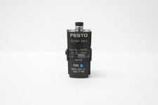 Festo SDE5-D10-O-Q6E-P-M8 Pressure Sensor 15-30v-dc