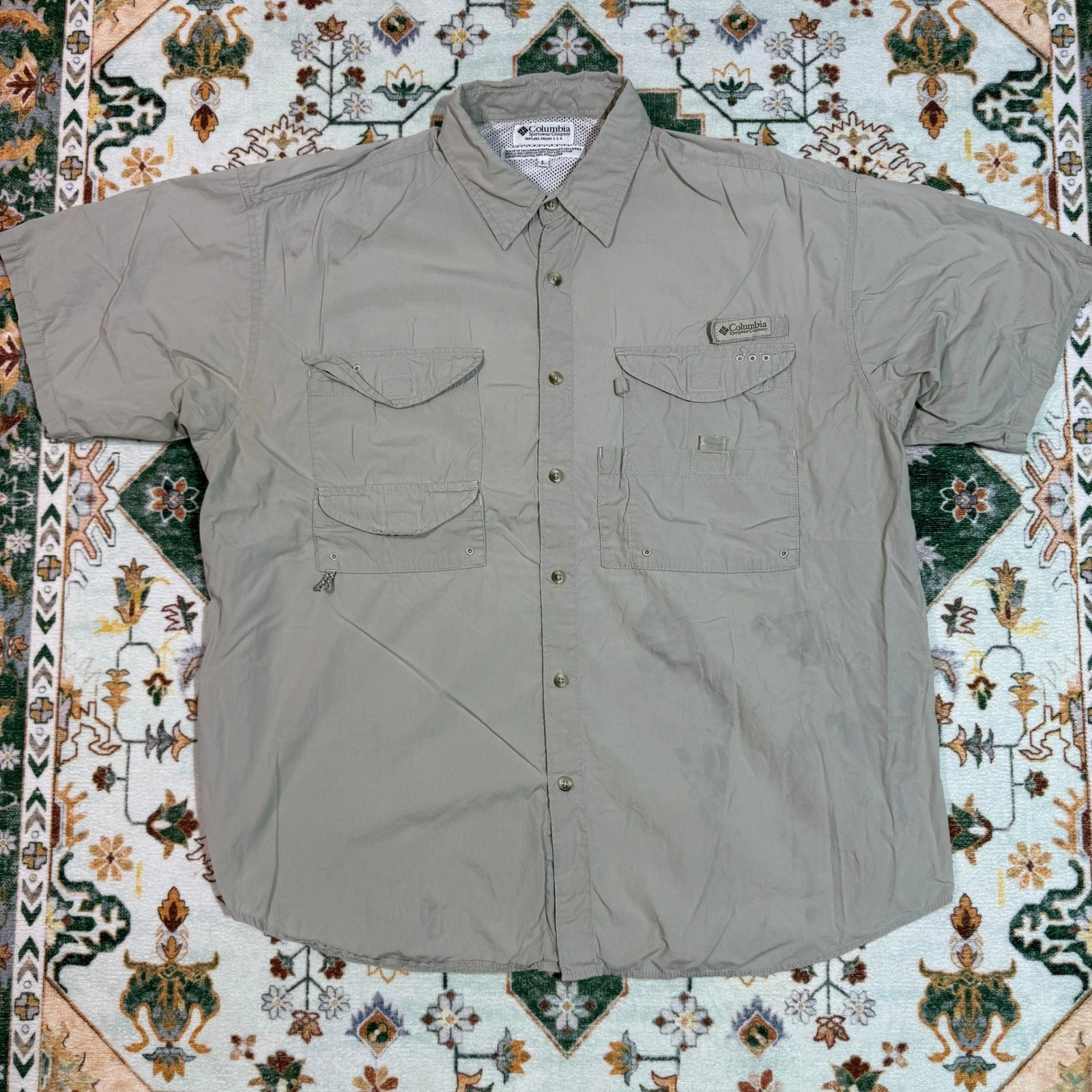 Columbia Mens L Beige Short Sleeve Fishing Hiking Shirt Button Up Outdoors