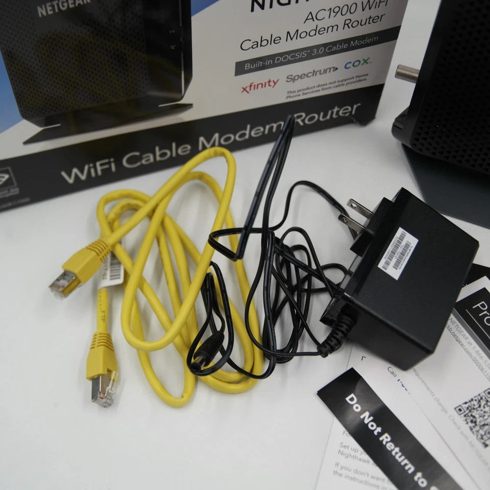 NETGEAR - Nighthawk AC1900 Router with DOCSIS 3.0 Cable Modem - Black. USED* - Image 2 of 4