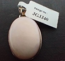 Gemporia Peruvian Pink Opal Pendant in 925 Sterling Silver (JGJJ40}