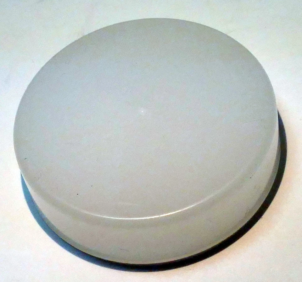 52mm Lens Front Cap slip on type vintage plastic white - Image 2 of 4
