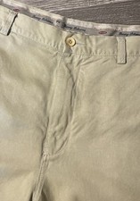 Tommy Bahama Men  s 100 Silk Cargo Pocket Tan Relax Shorts Size 34 32x9.5 
