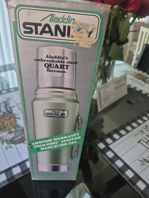 Vintage 80s USA Made Aladdin Stanley Thermos Green 1 Quart A944DH New In Box