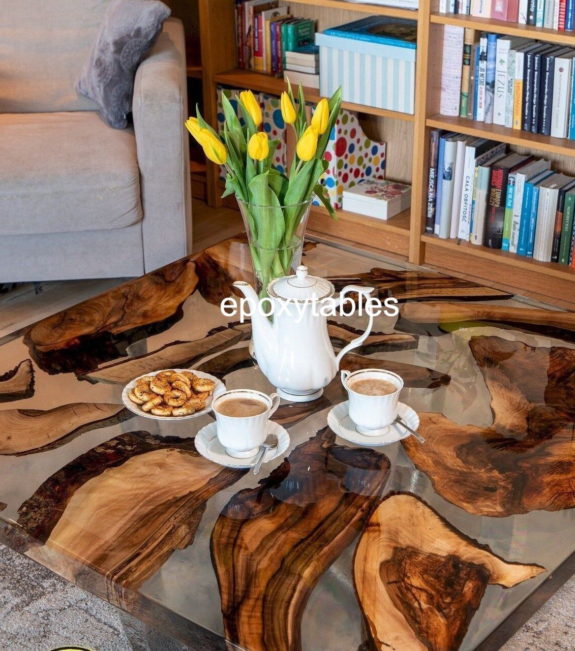 Clear Epoxy Table Top for Cafeteria Dining Office Corner Furniture