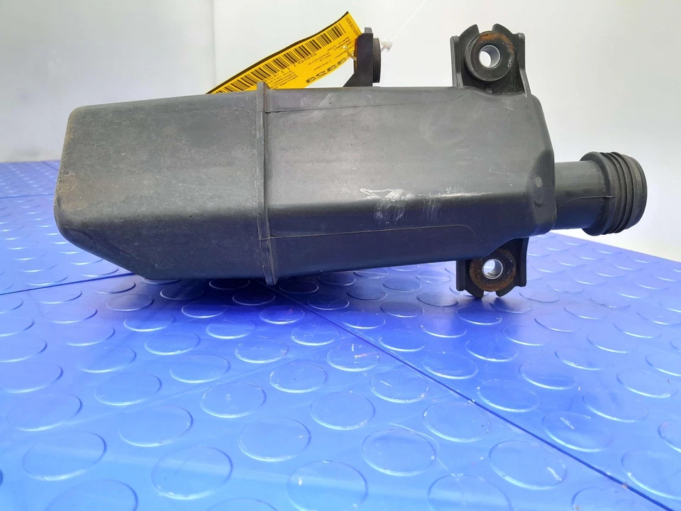 Ressonador de ar motor inferior 2010 - 2015 Kia Sportage 2.0L 2.4L fabricante de equipamento original 281903W500 - Imagem 2 de 4