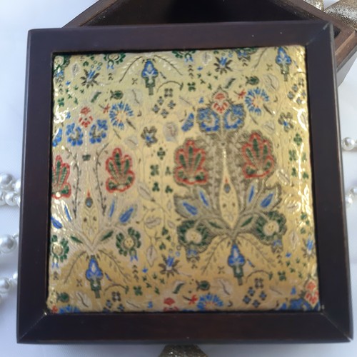 Memory Box Jewelry Wooden Box with cover of ''Damask silk brocade''GIFT FOR HER! - Picture 10 of 12
