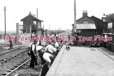 CA 697 - Workmen At Manea Railway Station, Cambridgeshire