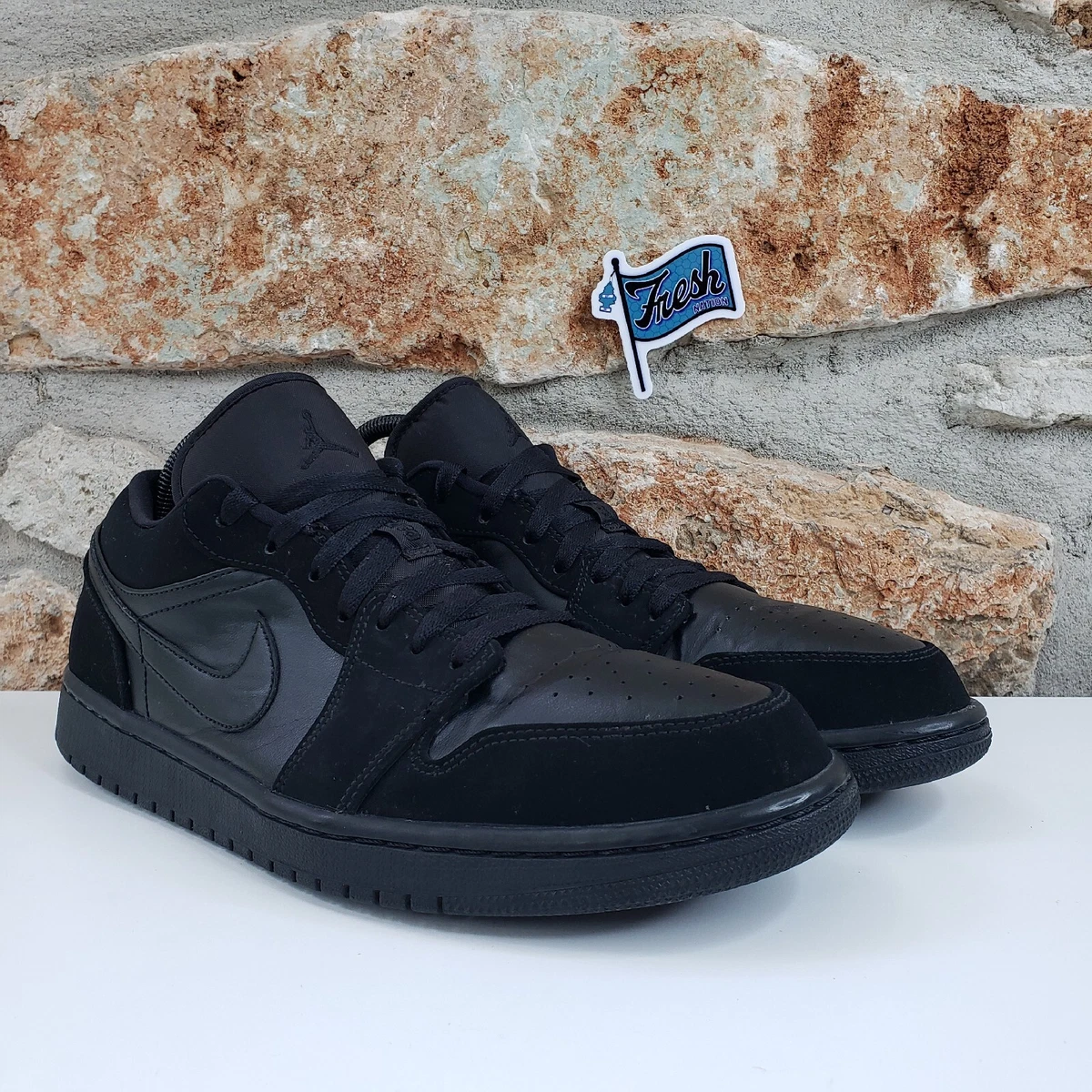 Nike Air Jordan 1 Retro Low 2019 Triple Black Shoes Men's Size 11.5  /553558-025