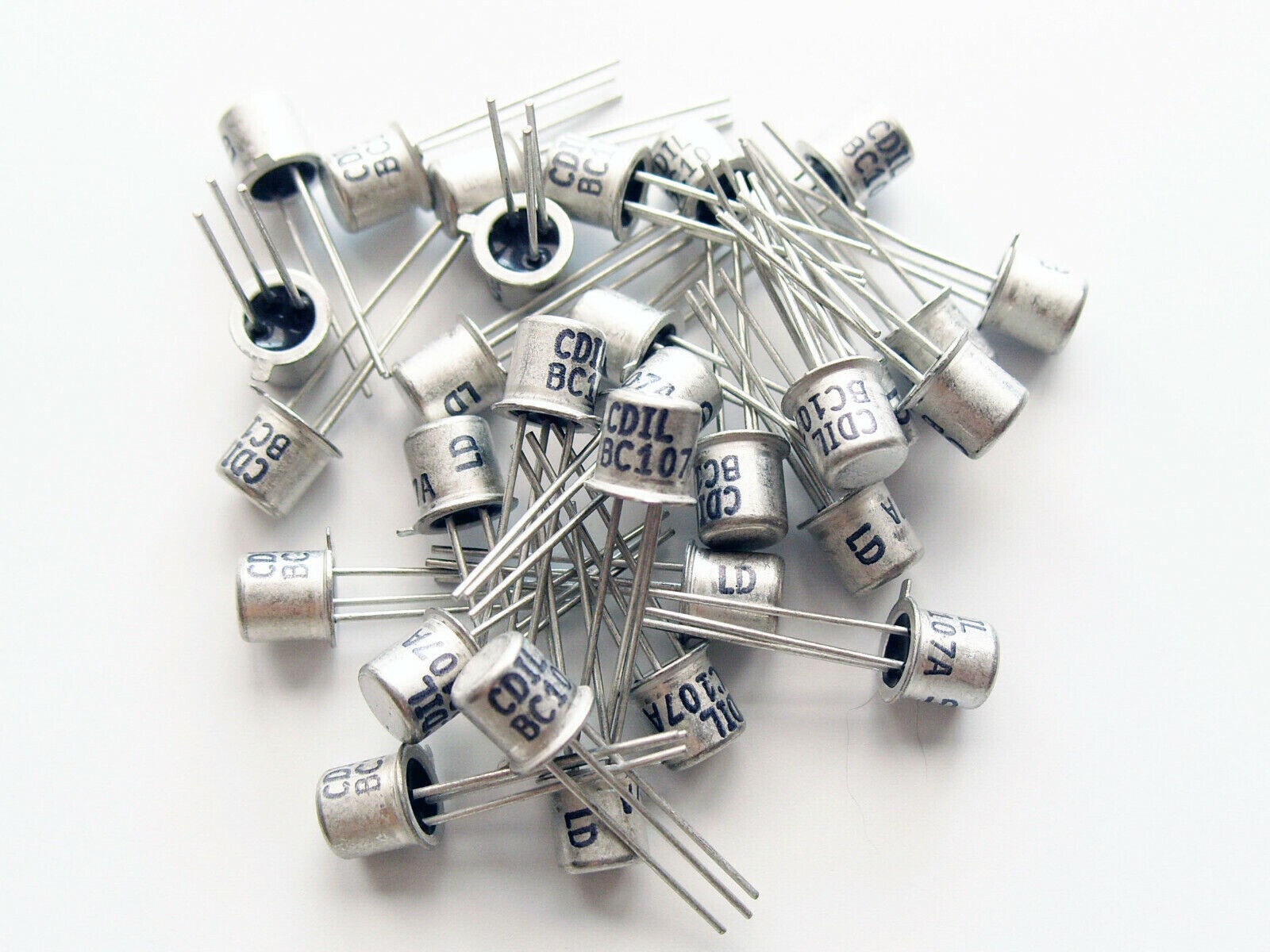 10x BC107A NPN Low Noise Small Signal Transistor TO-18 Metal CAN; CDIL ...