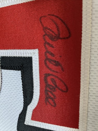 David Bell MLB Authenticated Autographed Jersey. JD 485600 Is MLB Auth Number - Picture 5 of 7