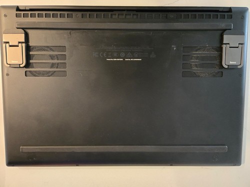 Razer Blade 15 Advanced Edition 15.6" (1TB SSD, Intel Core i7-10875H, 2.3GHz - Picture 6 of 6