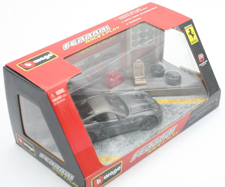Bburago Ferrari 599 GTO Scala 1:32 Die-Cast Race & Play Modello Auto Giocattolo - Immagine 2 di 4