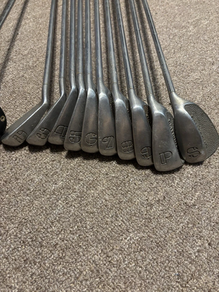 Spalding Executive Complete Set;  Irons 2-SW. & 1,3,5 Woods Need New Grips - Image 3 of 4