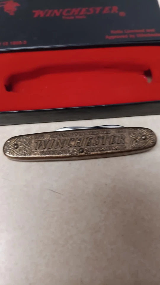 Winchester Collector Knife  Model W1519953 Rifle That Won The War M1 Carbine - Image 3 of 4