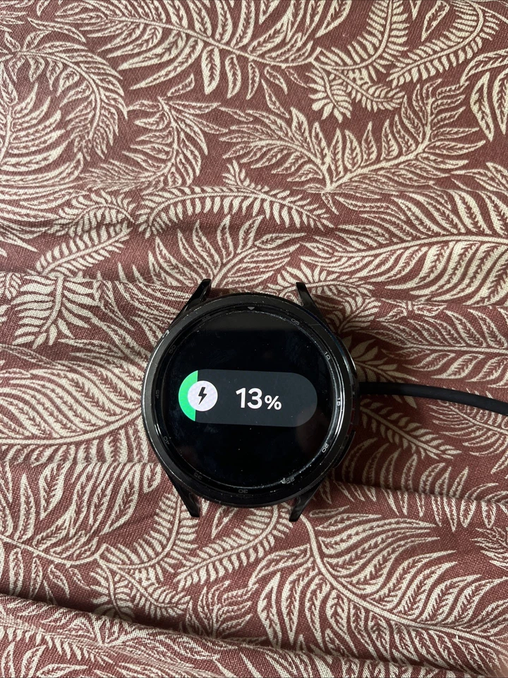 Samsung Galaxy Watch6 Classic, photo 1 of 5