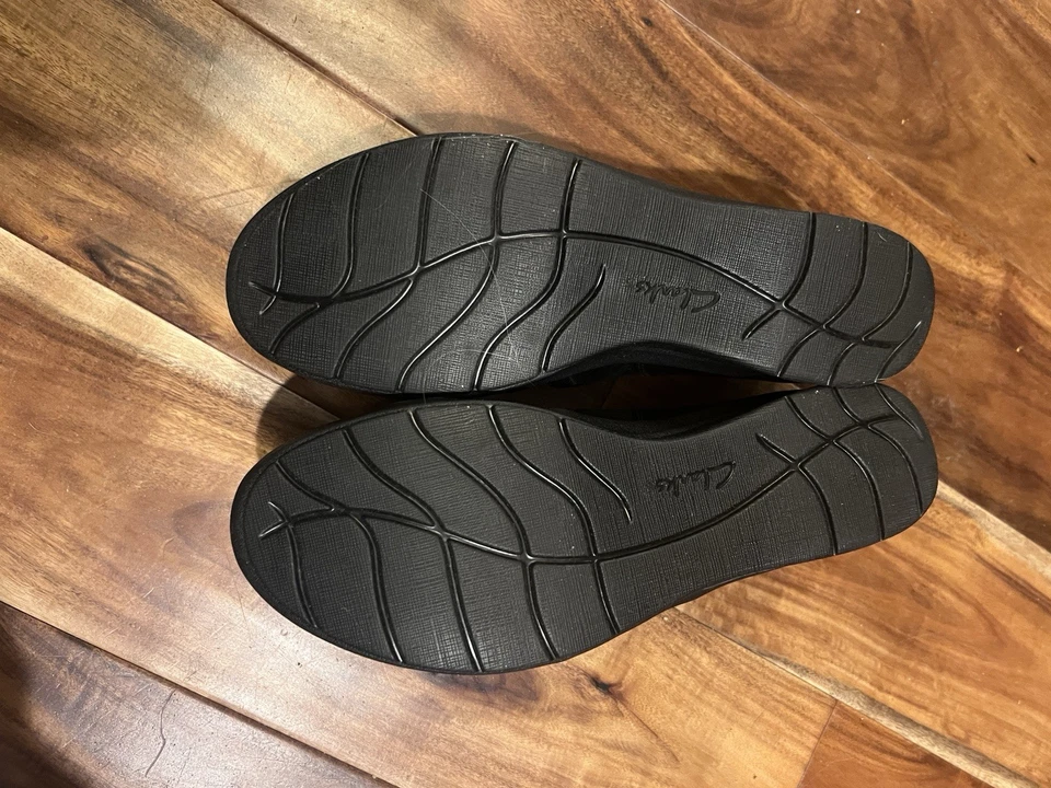 Clarks Women’s 7 Hope Roxanne Black Slip-on Loafers Brand New - Image 4 of 4