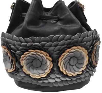 Bolso bandolera de cuero azul oscuro floral para mujer Uterque