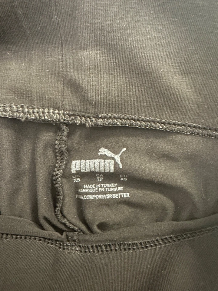 LEGGINGS DONNA PUMA ESSENTIALS LOGO 586832-01 col. nero/bianco - Immagine 4 di 4