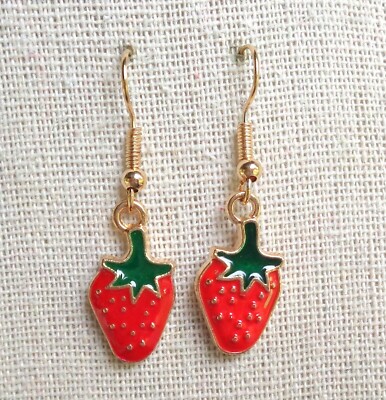 New Red Enamel Strawberry Fruit Drop Dangle Earrings Small Gold Tone Hooks Fun