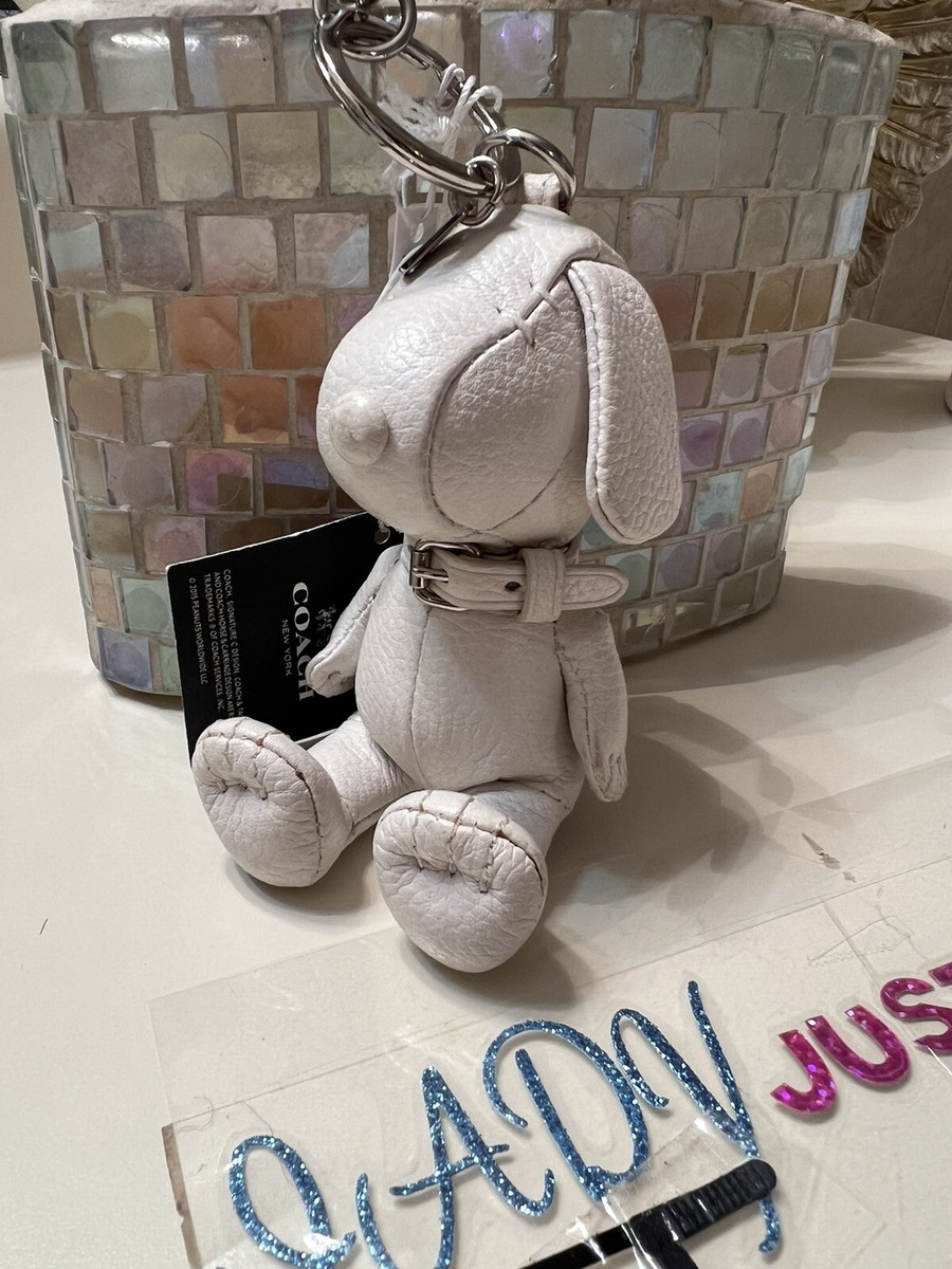 関税込【COACH×PEANUTS 】 bag charm COACH X PEANUTS Snoopy Doll BAG CHARM Key Ring Fob WHITE