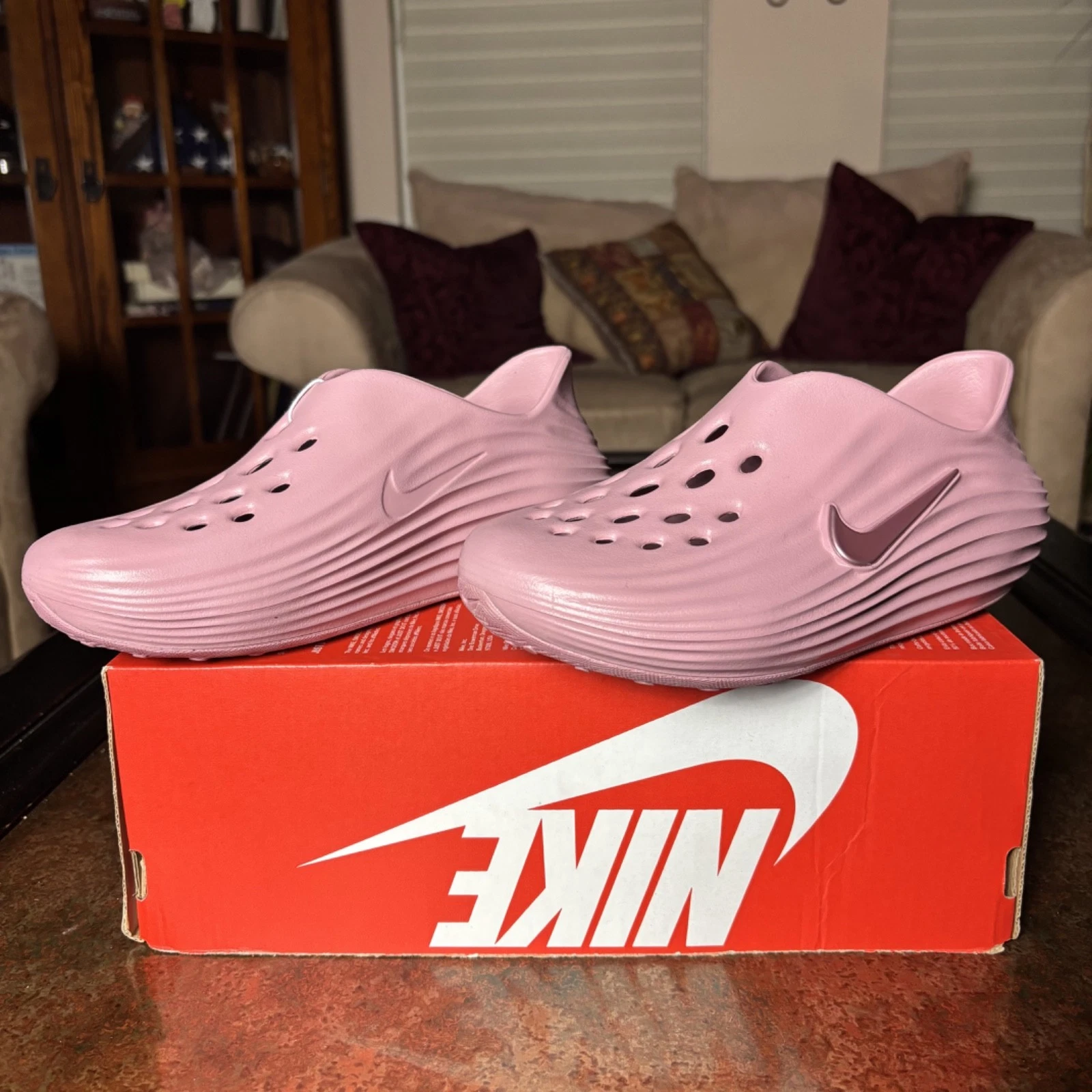 Zoccolo sandalo Nike ReactX Rejuven8 Elemental rosa IF1746 600 donna taglia 6 5 anni