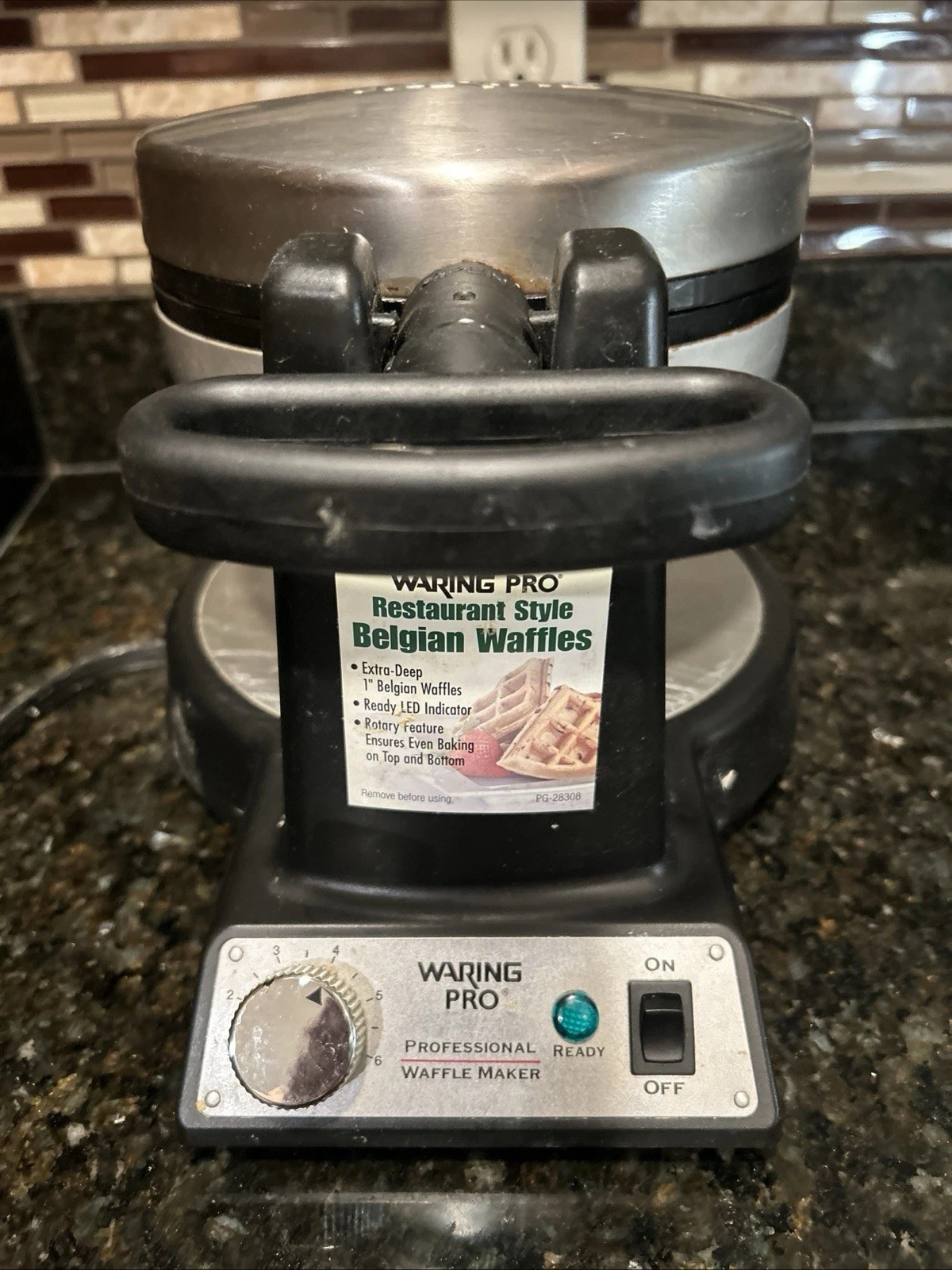 Waring Pro Professional Rotating Belgian Waffle Maker WWM450PC Used