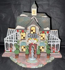 Vintage 2004 Heartland Village Collectibles Beautiful Bulbs House Ceramic