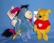 Disney Store plush Winnie the Pooh-Valentine Heart top-Eeyore Cupid-Beanie LOT