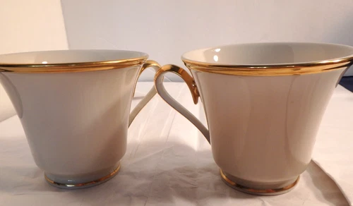 2 Lenox Eternal Cup USA Gold Trim