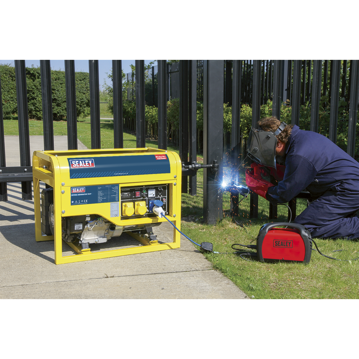 Sealey GG7500 Generator 6000W 110/230V 13hp 4-Stroke Petrol Backup Motorhome