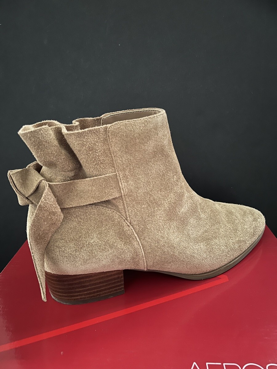 Aerosoles Womens crosswalk Ankle Boots Worn ONCE Tan Suede, Size