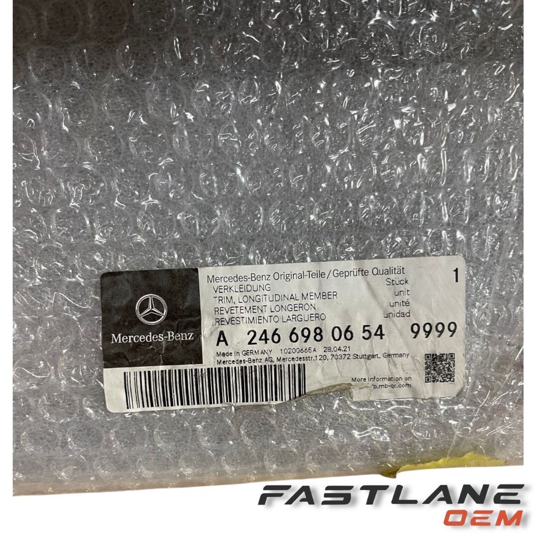 GENUINE MERCEDES-BENZ CLA/C117/W117/W176/W242 TRIM RIGHT NEW