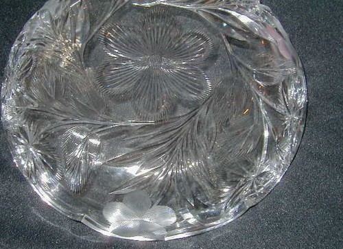VINTAGE LIBBEY AMERICAN BRILLIANT CUT GLASS BOWL, FLOWER & LEAF DECORATION - Picture 6 of 8