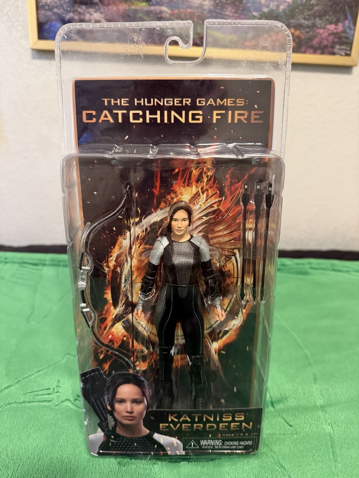 Neca The Hunger Games: Catching Fire Katniss Everdeen Action Figure 2013