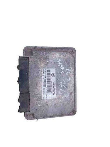 VW PASSAT B5 3B2 Motorsteuergerät ECU 3B0907557D Diesel 81kw 2000 31752066