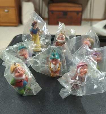 LOWER $ Vintage Snow White And The Seven Dwarfs PVC Christmas Tree Ornaments