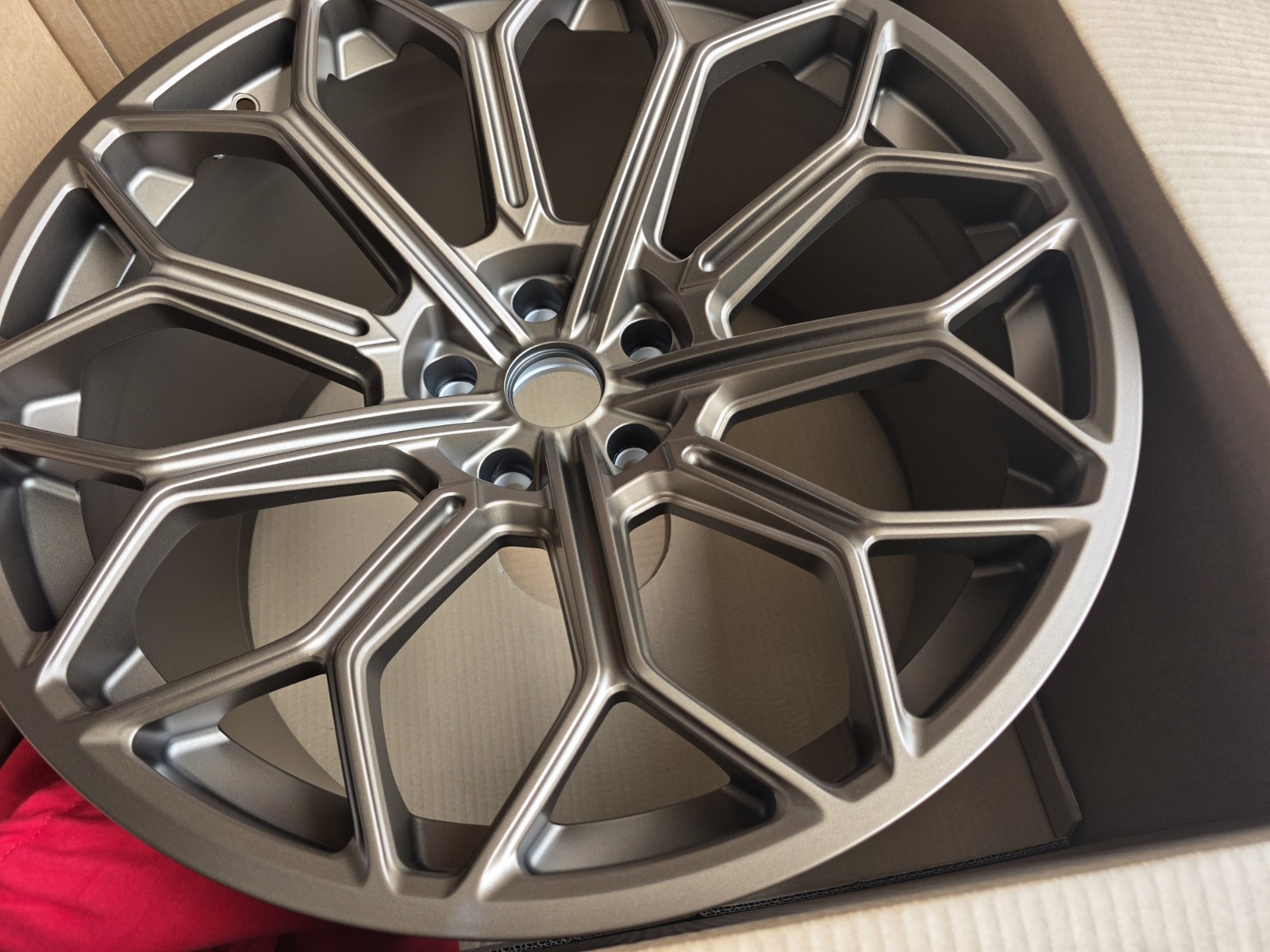 LAMBORGHINI URUS S AURIGA REAR WHEEL RIM OEM NEW FACTORY BRONZE 4ML601025S