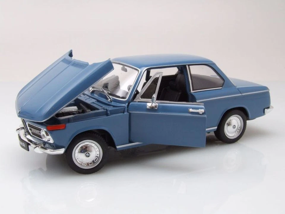 BMW 2002 Ti 1968 Blu Modellino 1:24 Welly - Immagine 4 di 4
