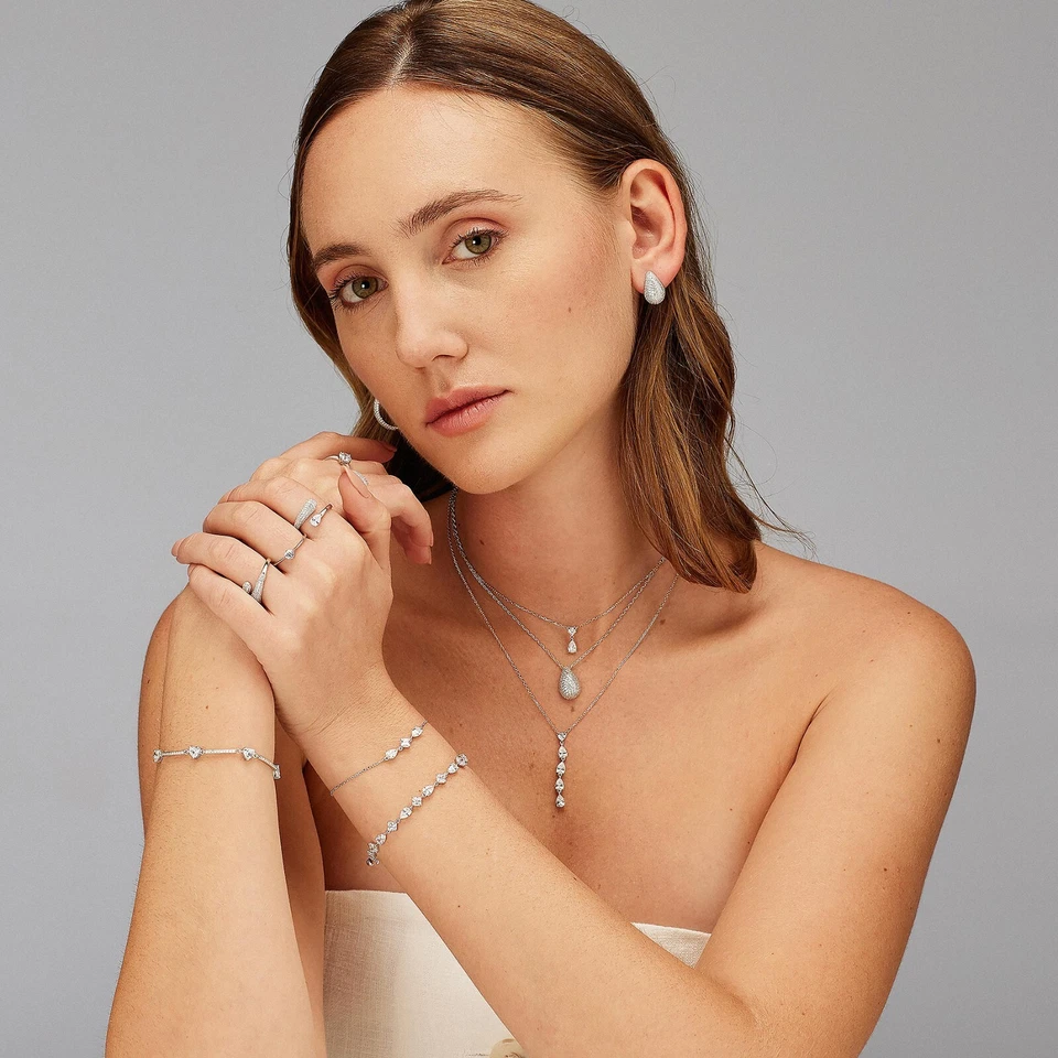 BROSWAY FANCY ORECCHINO A CERCHIO SINGOLO ARGENTO ZIRCONI FIW126 INFINITE WHITE - Immagine 4 di 4