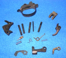 H&R TOPPER 58 PARDNER /NEF 12GA PARTS LOT: trigger, Plastic Trigger Guard CL4870