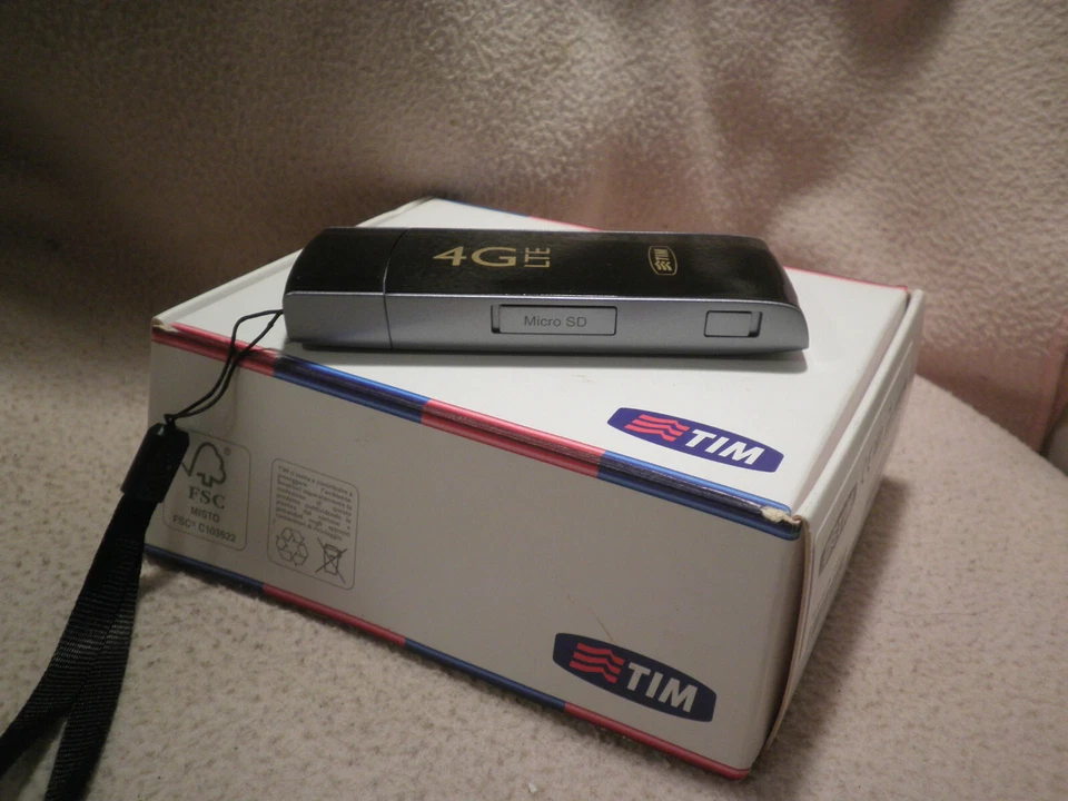 CHIAVETTA INTERNET TIM HUAWEI E392-U12 4G LTE OTTIMA MAI USATA - Immagine 3 di 4