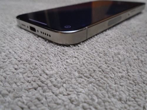 Apple iPhone 15 Pro, 256gb, Titanium, Carrier Unlocked, Excellent Condition!! - Afbeelding 2 van 14