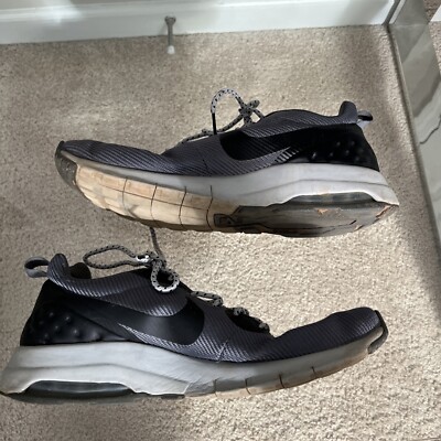Nike MEN display picture 3