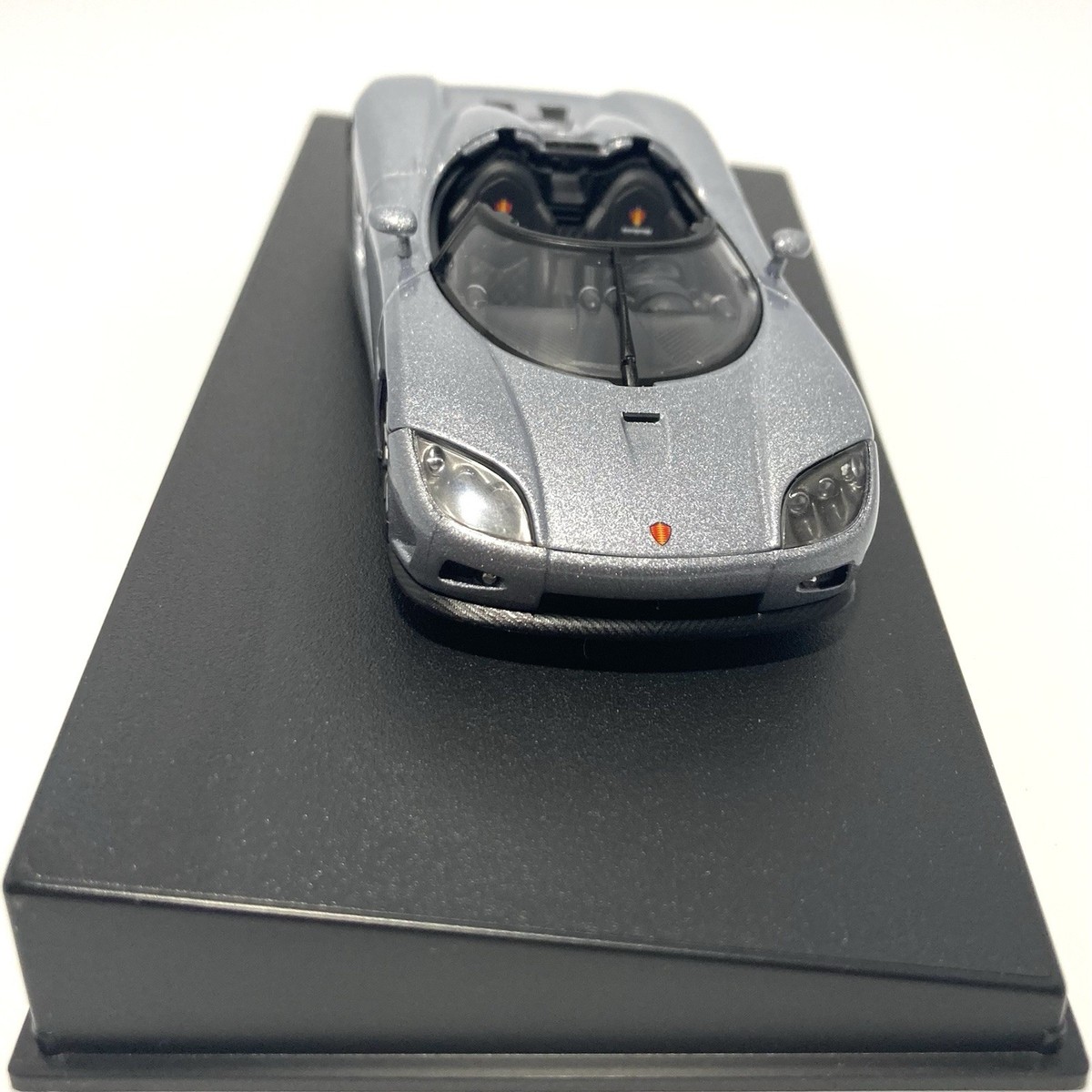 1/43 KOENIGSEGG CCX(シルバー) 完成品 ミニカー(59003) AutoArt(オートアート) 1/43 KOENIGSEGG CCX(シルバー) 完成品 ミニカー(59003) AutoArt