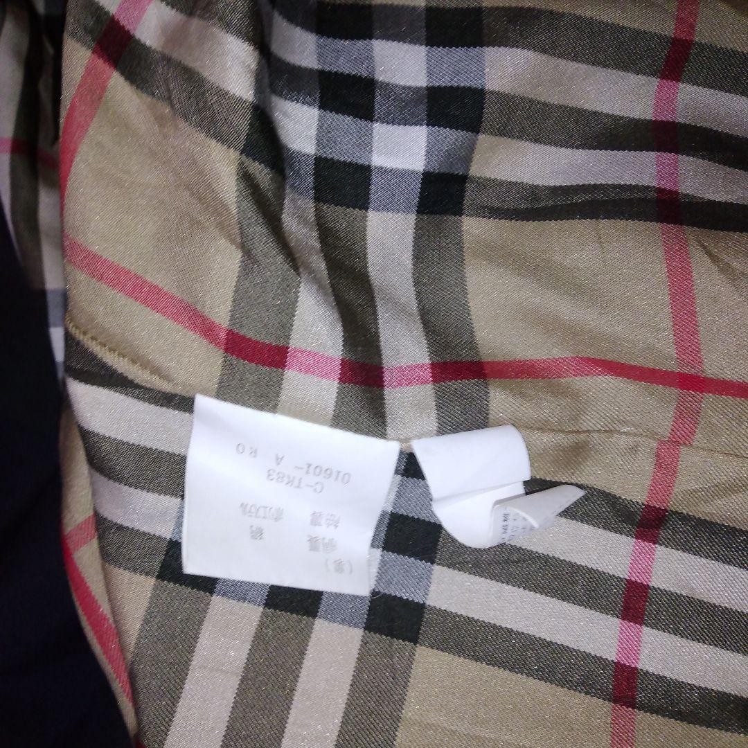Burberry  Rare Silk  Coat 170 thumbnail 4